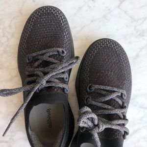 allbirds tree dasher obsidian